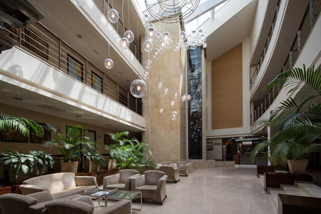 טרוסקבץ Hotel Vesna מראה חיצוני תמונה