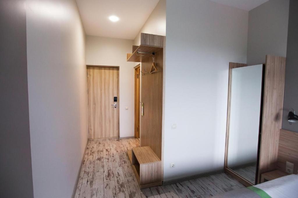 טרוסקבץ Hotel Vesna מראה חיצוני תמונה