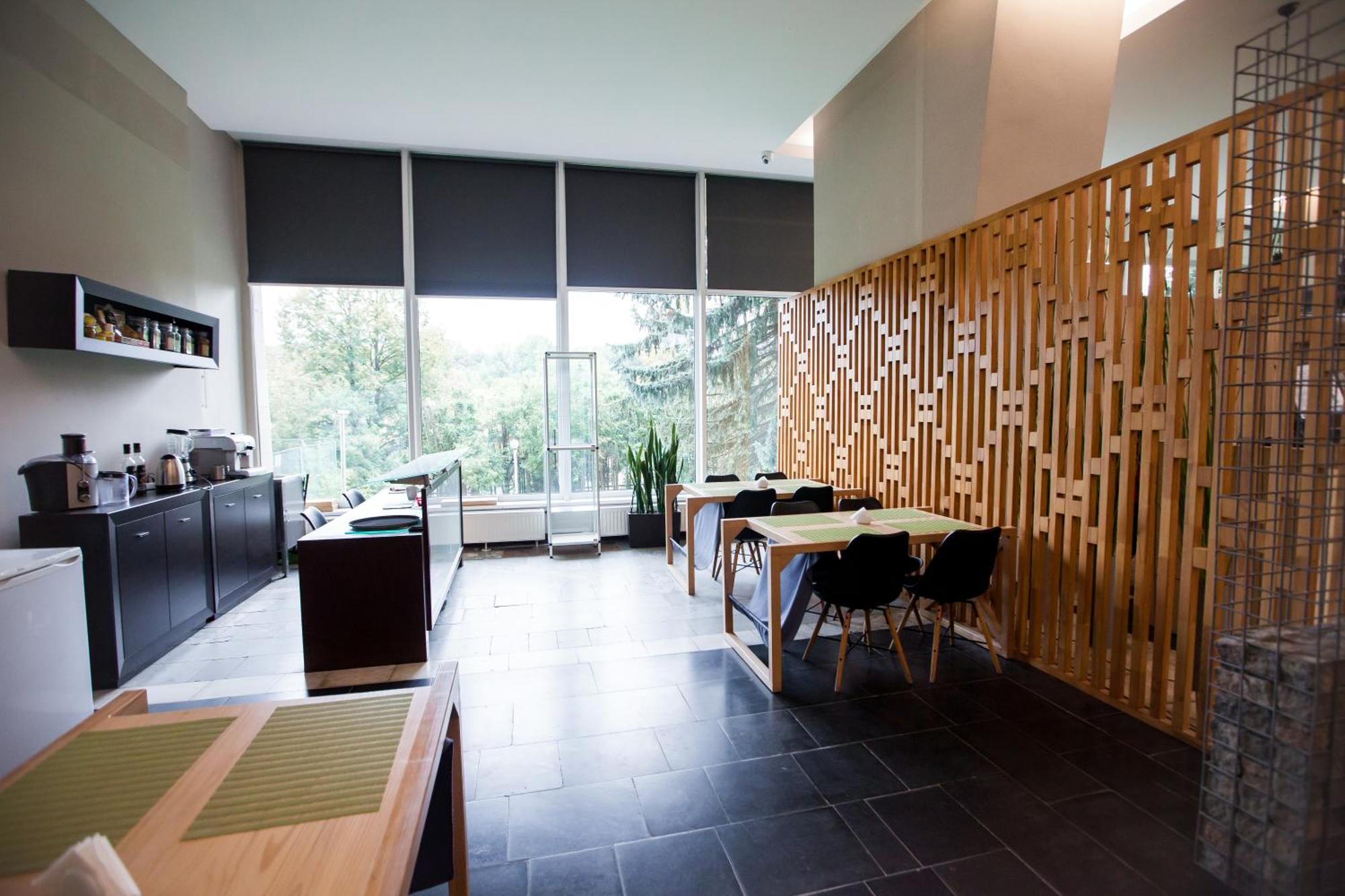 טרוסקבץ Hotel Vesna מראה חיצוני תמונה